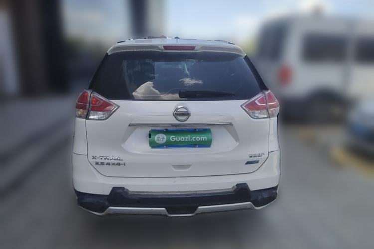 Used Nissan X-Trail 2014 2.5L CVT Luxury Edition 4WD Rear