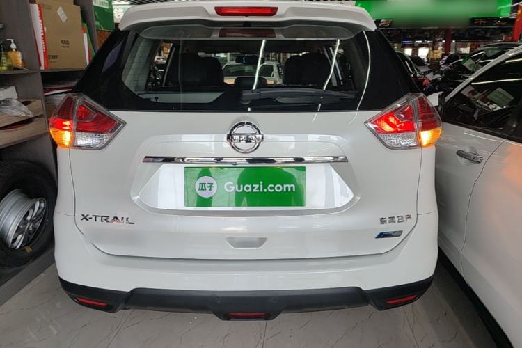 Used Nissan X-Trail 2014 2.5L CVT Leading Edition 4WD Rear