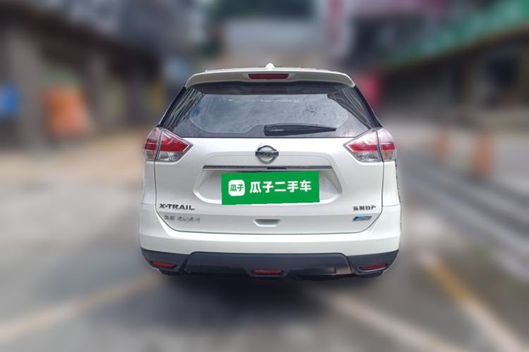 Used Nissan X-Trail 2014 2.5L CVT Luxury Edition 4WD Rear