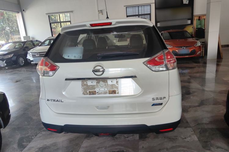 Used Nissan X-Trail 2014 2.0L CVT Comfort Edition 2WD Rear