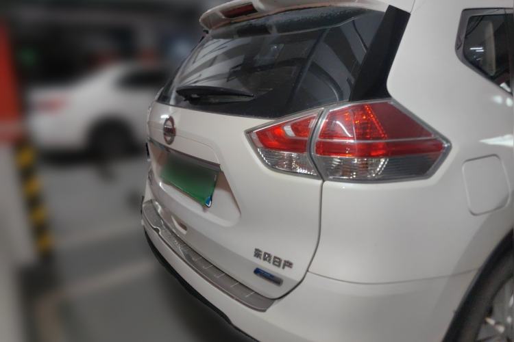 Used Nissan X-Trail 2014 2.0L CVT Comfort Edition 2WD Rear