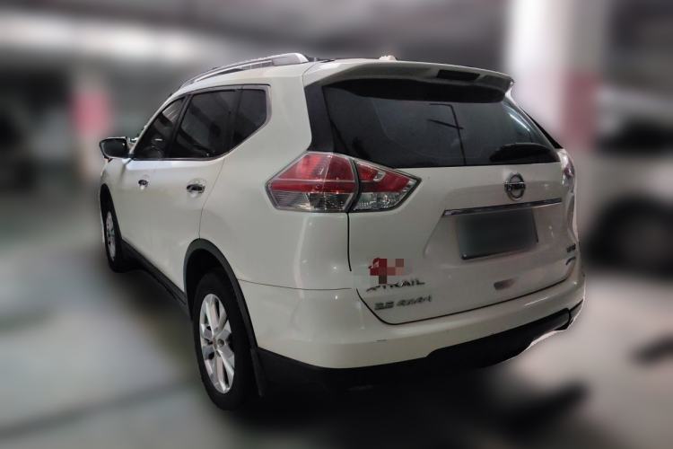 Used Nissan X-Trail 2014 2.5L CVT Luxury Edition 4WD Rear Left 45 Deg