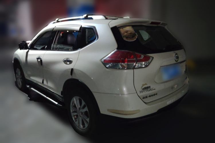 Used Nissan X-Trail 2014 2.5L CVT Luxury Edition 4WD Rear Left 45 Deg