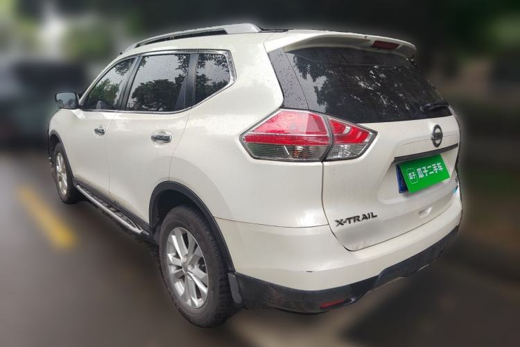 Used Nissan X-Trail 2014 2.5L CVT Luxury Edition 4WD Rear Left 45 Deg