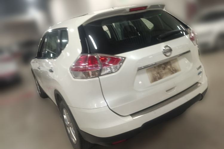 Used Nissan X-Trail 2014 2.0L CVT Comfort Edition 2WD Rear Left 45 Deg