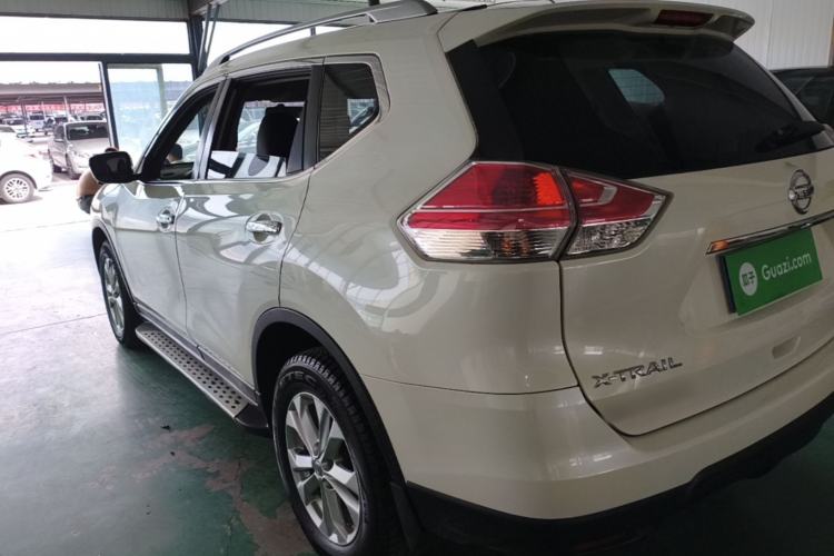 Used Nissan X-Trail 2014 2.5L CVT Luxury Edition 4WD Rear Left 45 Deg