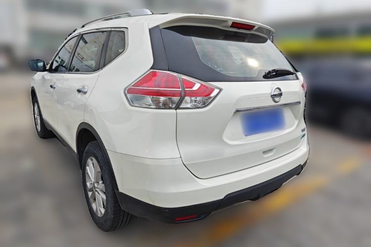 Used Nissan X-Trail 2014 2.5L CVT Luxury Edition 4WD Rear Left 45 Deg