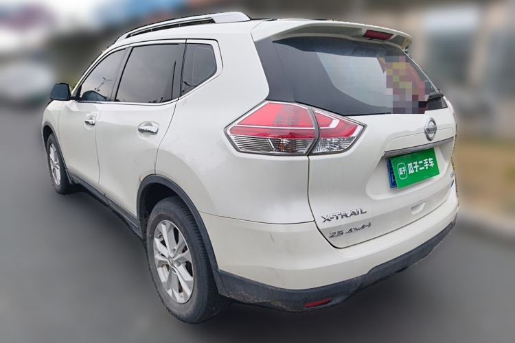 Used Nissan X-Trail 2014 2.5L CVT Leading Edition 4WD Rear Left 45 Deg