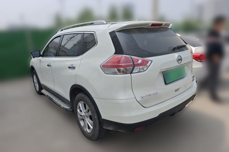 Used Nissan X-Trail 2014 2.5L CVT Luxury Edition 4WD Rear Left 45 Deg