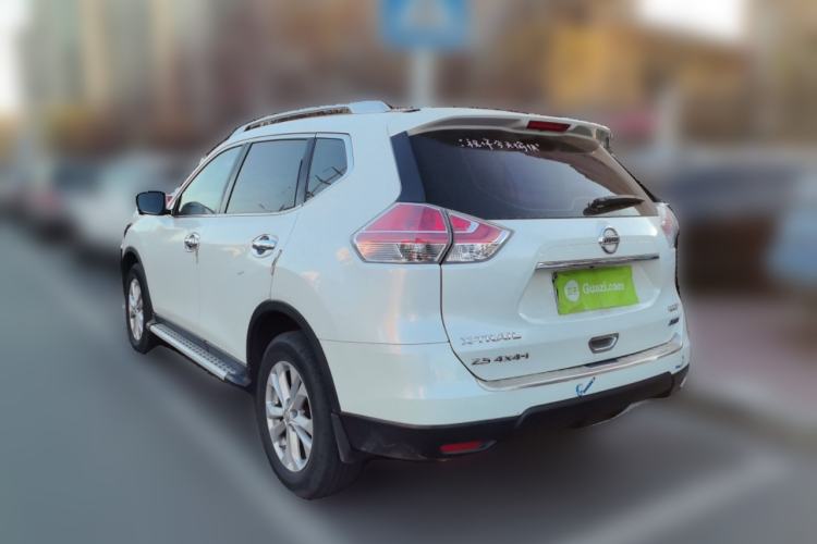 Used Nissan X-Trail 2014 2.5L CVT Luxury Edition 4WD Rear Left 45 Deg
