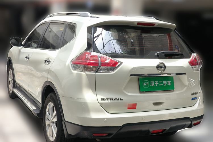 Used Nissan X-Trail 2014 2.5L CVT Leading Edition 4WD Rear Left 45 Deg