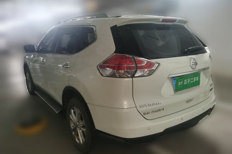 Used Nissan X-Trail 2014 2.5L CVT Luxury Edition 4WD Rear Left 45 Deg