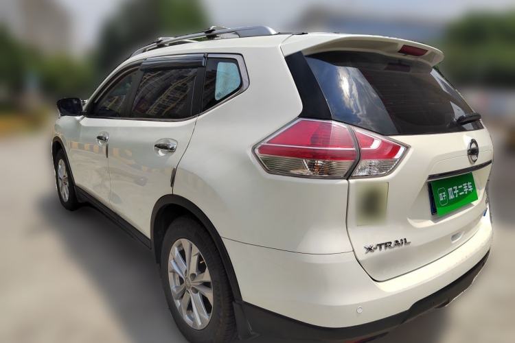 Used Nissan X-Trail 2014 2.5L CVT Luxury Edition 4WD Rear Left 45 Deg