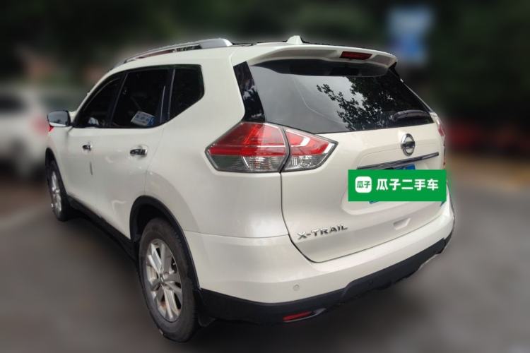 Used Nissan X-Trail 2014 2.5L CVT Luxury Edition 4WD Rear Left 45 Deg