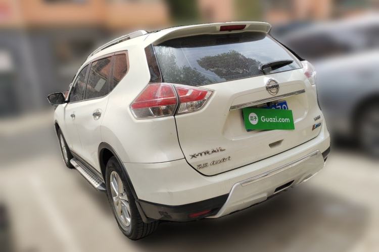 Used Nissan X-Trail 2014 2.5L CVT Luxury Edition 4WD Rear Left 45 Deg
