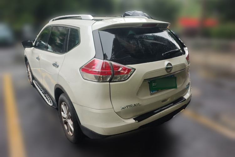 Used Nissan X-Trail 2014 2.5L CVT Luxury Edition 4WD Rear Left 45 Deg