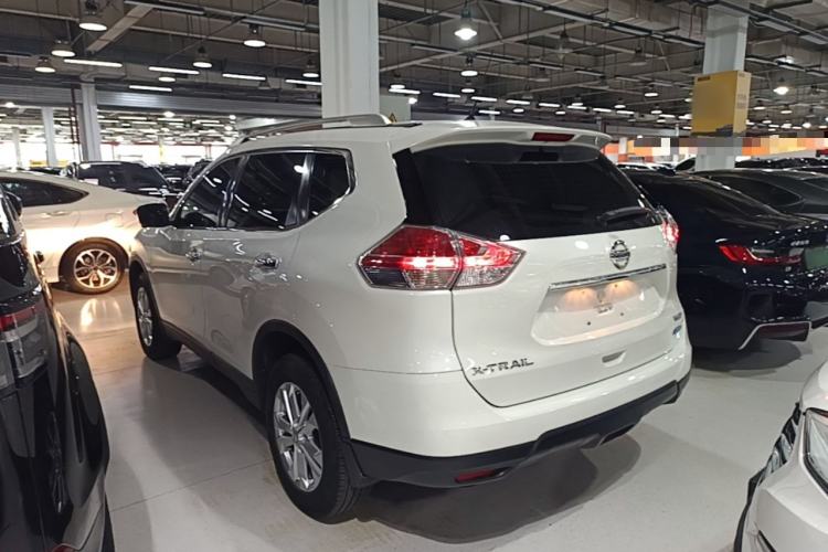 Used Nissan X-Trail 2014 2.0L CVT Comfort Edition 2WD Rear Left 45 Deg