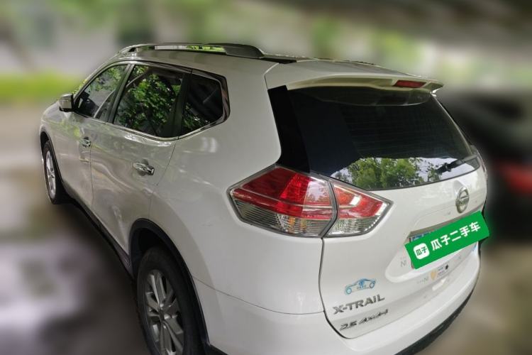 Used Nissan X-Trail 2014 2.5L CVT Luxury Edition 4WD Rear Left 45 Deg