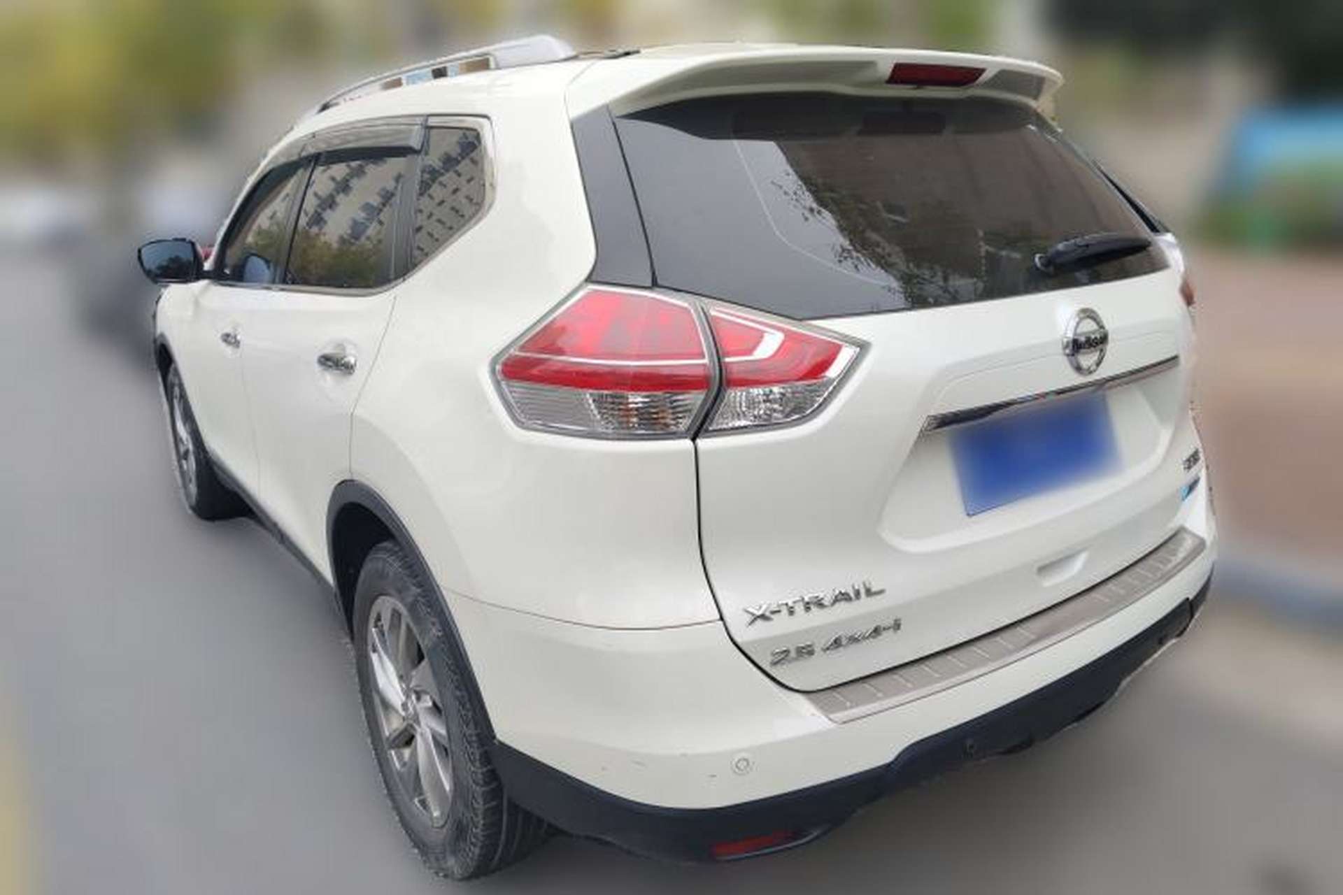 Used Nissan X-Trail 2014 2.5L CVT Ultimate Edition 4WD Rear Left 45 Deg