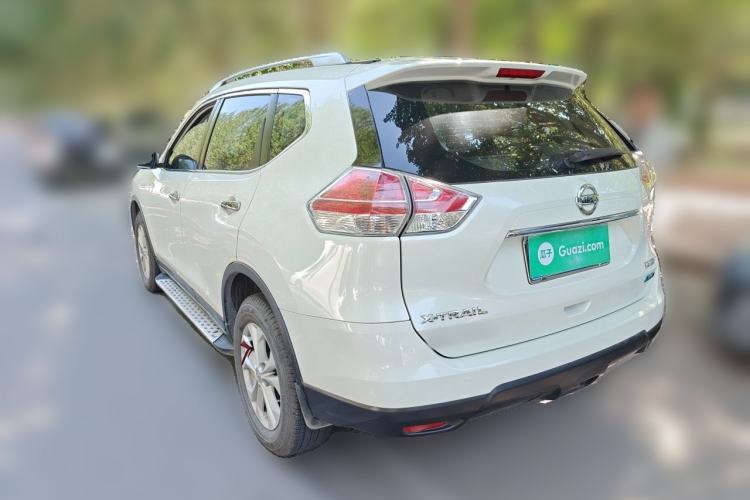 Used Nissan X-Trail 2014 2.5L CVT Luxury Edition 4WD Rear Left 45 Deg