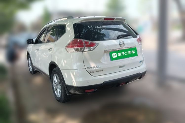Used Nissan X-Trail 2014 2.5L CVT Luxury Edition 4WD Rear Left 45 Deg