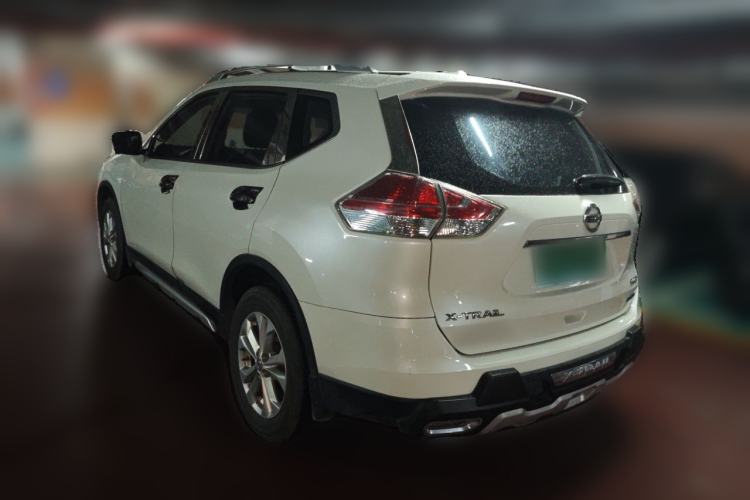 Used Nissan X-Trail 2014 2.5L CVT Luxury Edition 4WD Rear Left 45 Deg