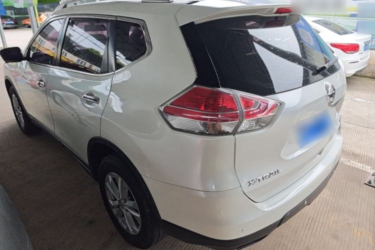 Used Nissan X-Trail 2014 2.0L CVT Comfort Edition 2WD Rear Left 45 Deg
