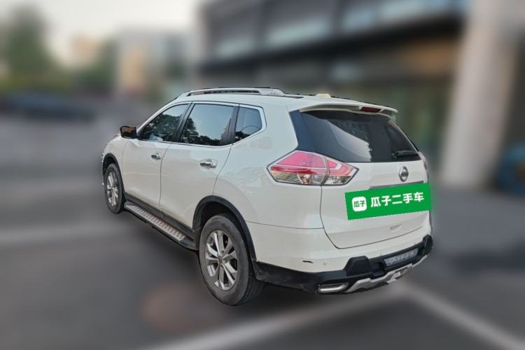 Used Nissan X-Trail 2014 2.5L CVT Leading Edition 4WD Rear Left 45 Deg