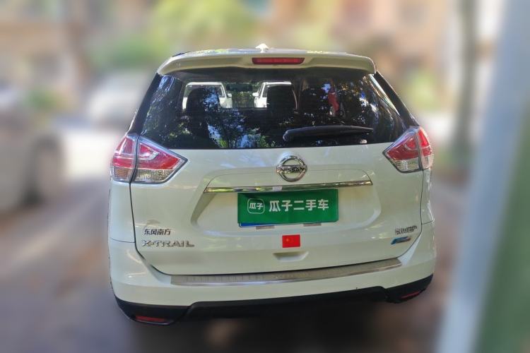 Used Nissan X-Trail 2014 2.5L CVT Leading Edition 4WD Rear