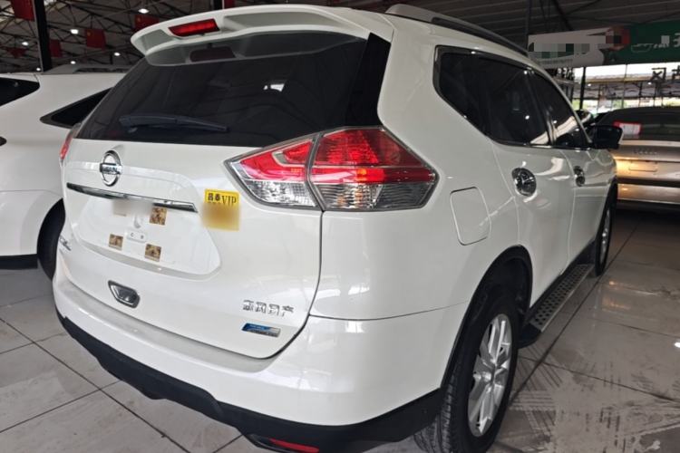 Used Nissan X-Trail 2014 2.0L CVT Comfort Edition 2WD Rear Right 45 Deg