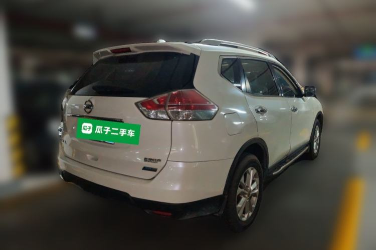 Used Nissan X-Trail 2014 2.0L CVT Comfort Edition 2WD Rear Right 45 Deg