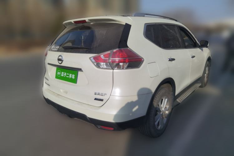Used Nissan X-Trail 2014 2.5L CVT Luxury Edition 4WD Rear Right 45 Deg