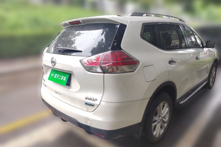 Used Nissan X-Trail 2014 2.5L CVT Luxury Edition 4WD Rear Right 45 Deg