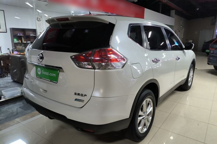 Used Nissan X-Trail 2014 2.0L CVT Comfort Edition 2WD Rear Right 45 Deg