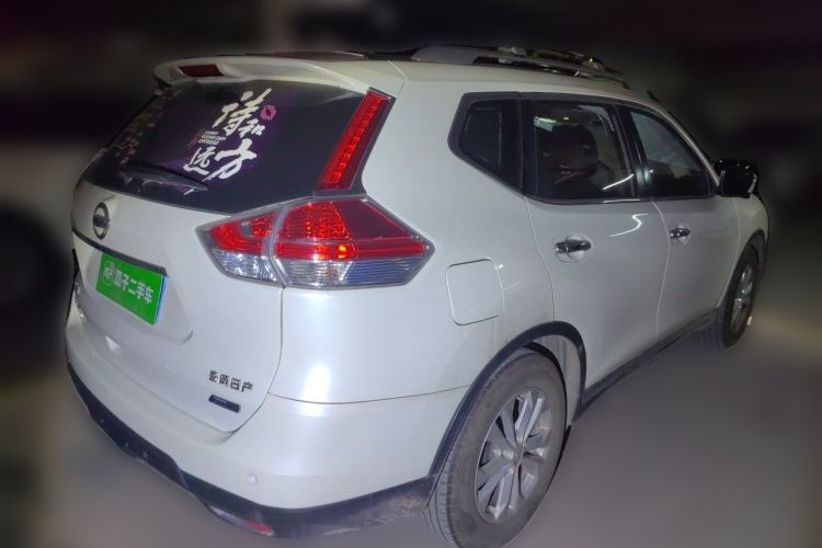 Used Nissan X-Trail 2014 2.5L CVT Luxury Edition 4WD Rear Right 45 Deg