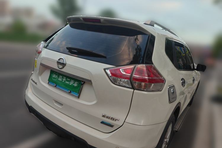 Used Nissan X-Trail 2014 2.0L CVT Comfort Edition 2WD Rear Right 45 Deg
