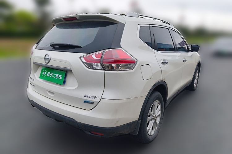 Used Nissan X-Trail 2014 2.5L CVT Leading Edition 4WD Rear Right 45 Deg