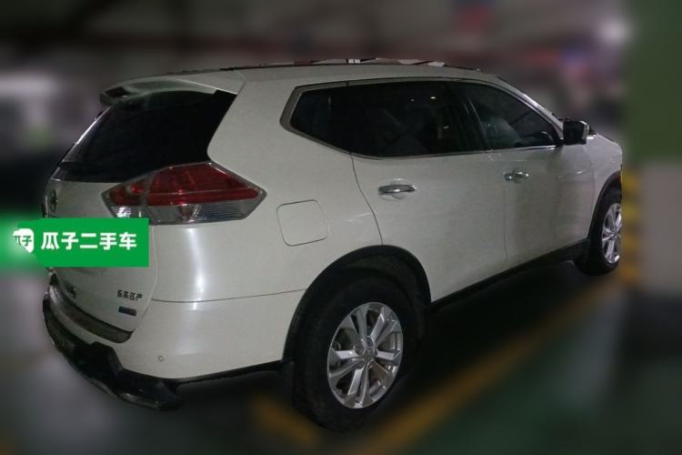 Used Nissan X-Trail 2014 2.0L CVT Comfort Edition 2WD Rear Right 45 Deg