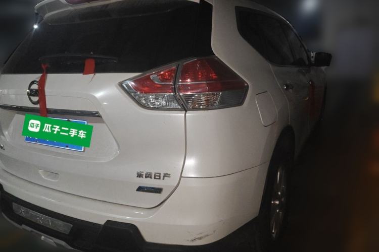 Used Nissan X-Trail 2014 2.0L CVT Comfort Edition 2WD Rear Right 45 Deg