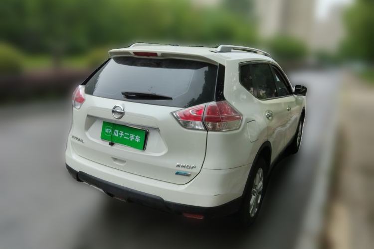 Used Nissan X-Trail 2014 2.0L CVT Comfort Edition 2WD Rear Right 45 Deg