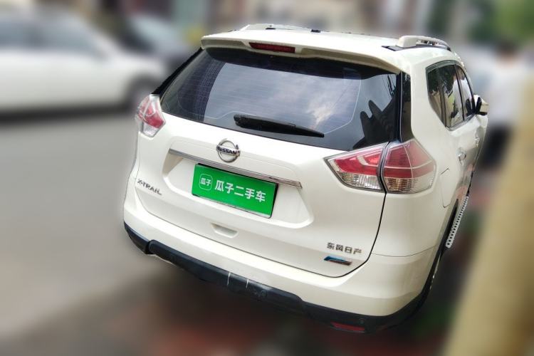 Used Nissan X-Trail 2014 2.0L CVT Comfort Edition 2WD Rear Right 45 Deg