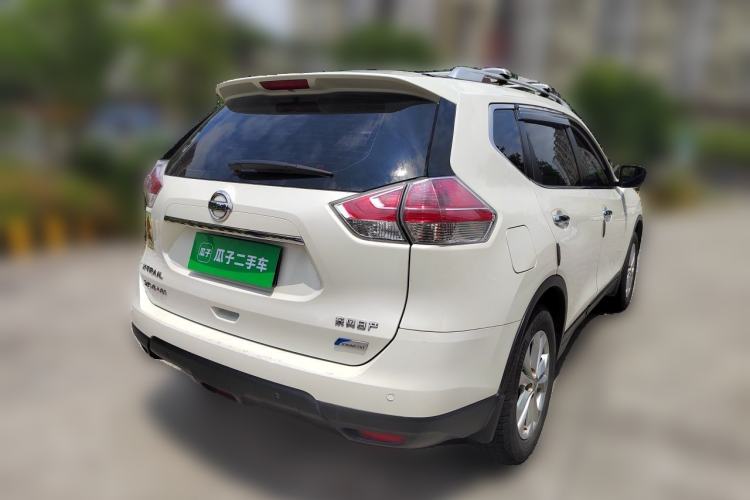 Used Nissan X-Trail 2014 2.5L CVT Luxury Edition 4WD Rear Right 45 Deg