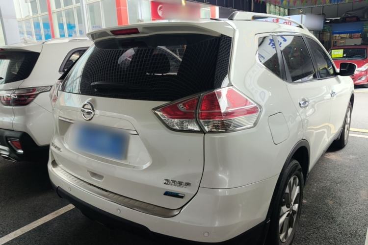Used Nissan X-Trail 2014 2.0L CVT Comfort Edition 2WD Rear Right 45 Deg