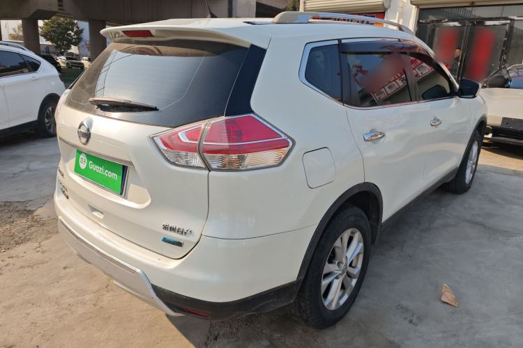 Used Nissan X-Trail 2014 2.5L CVT Leading Edition 4WD Rear Right 45 Deg