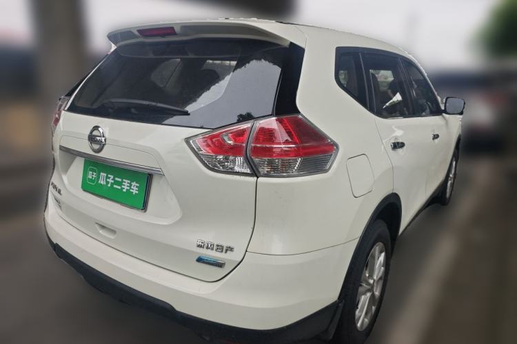 Used Nissan X-Trail 2014 2.0L CVT Comfort Edition 2WD Rear Right 45 Deg