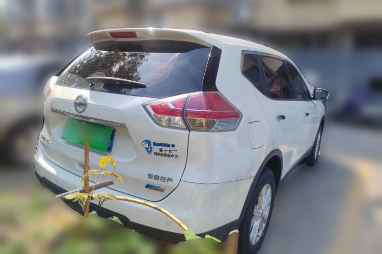Used Nissan X-Trail 2014 2.0L CVT Comfort Edition 2WD Rear Right 45 Deg