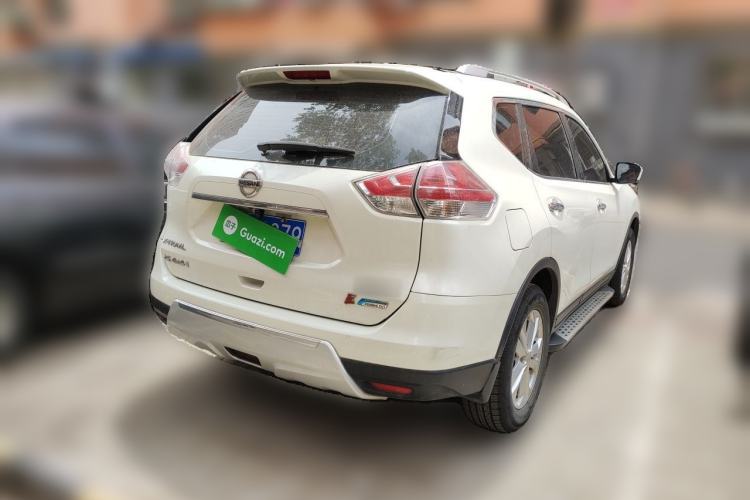 Used Nissan X-Trail 2014 2.5L CVT Luxury Edition 4WD Rear Right 45 Deg