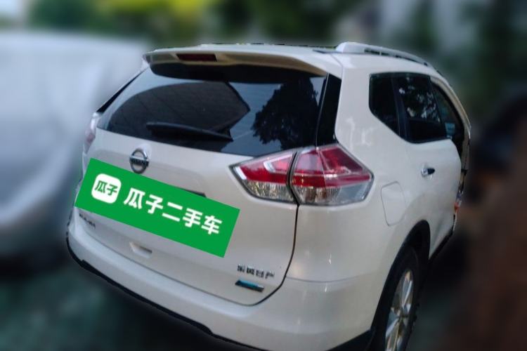 Used Nissan X-Trail 2014 2.5L CVT Luxury Edition 4WD Rear Right 45 Deg