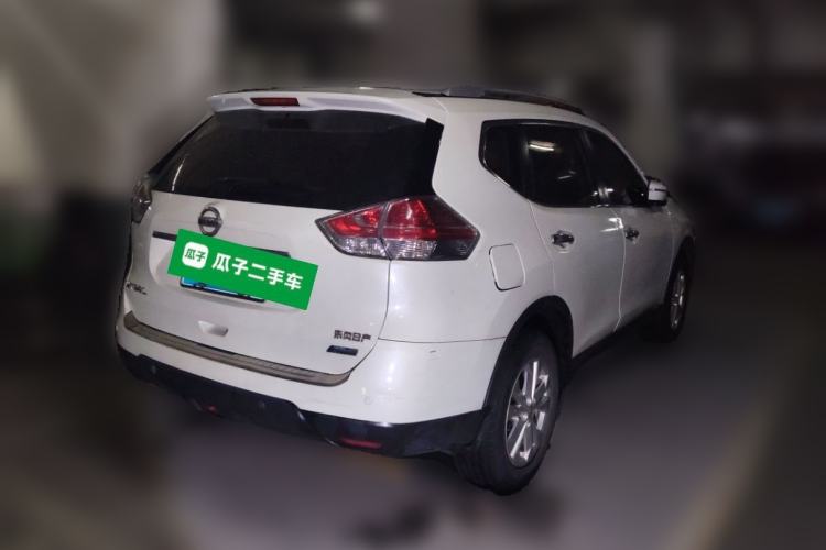 Used Nissan X-Trail 2014 2.0L CVT Comfort Edition 2WD Rear Right 45 Deg
