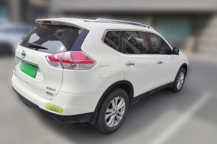 Used Nissan X-Trail 2014 2.5L CVT Luxury Edition 4WD Rear Right 45 Deg